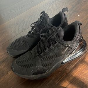 Women Nike 270 React